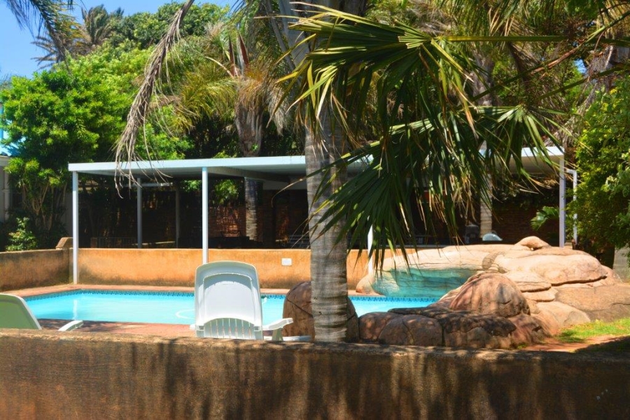 Commercial Property for Sale in Oslo Beach KwaZulu-Natal