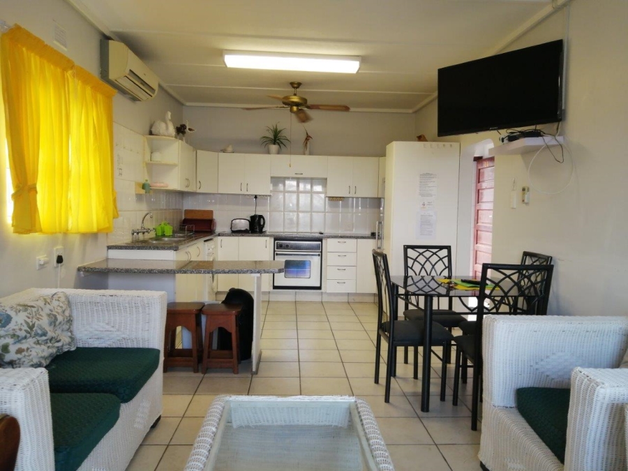 3 Bedroom Property for Sale in Uvongo KwaZulu-Natal