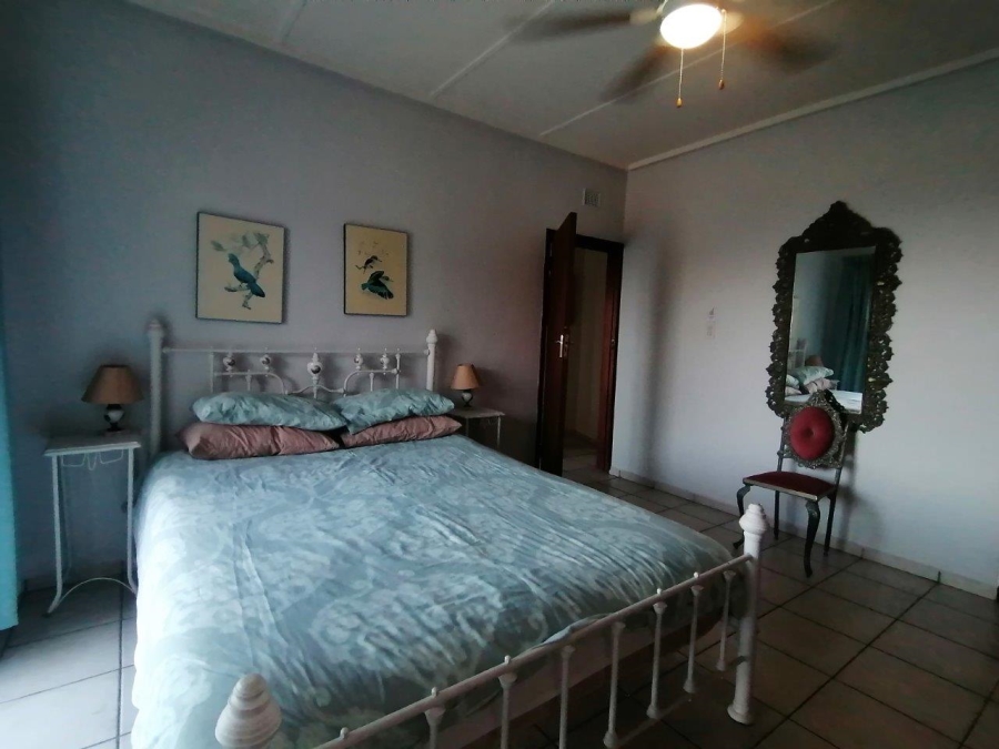 3 Bedroom Property for Sale in Uvongo KwaZulu-Natal