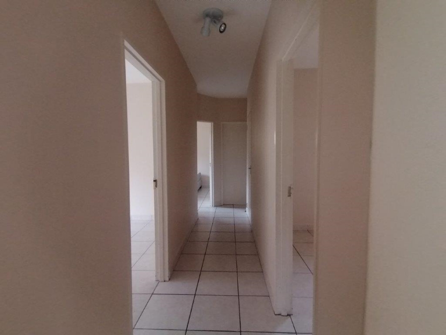 4 Bedroom Property for Sale in St Michaels On Sea KwaZulu-Natal