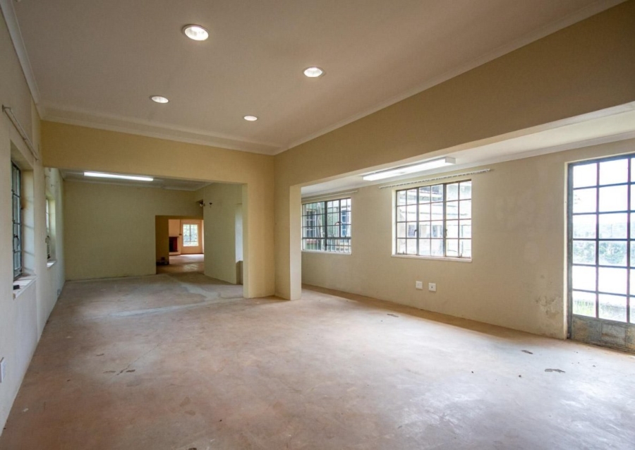 Commercial Property for Sale in Bothas Hill KwaZulu-Natal