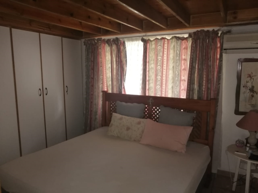 2 Bedroom Property for Sale in Southport KwaZulu-Natal