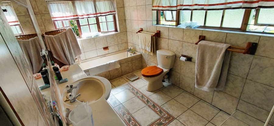 Commercial Property for Sale in Uvongo KwaZulu-Natal