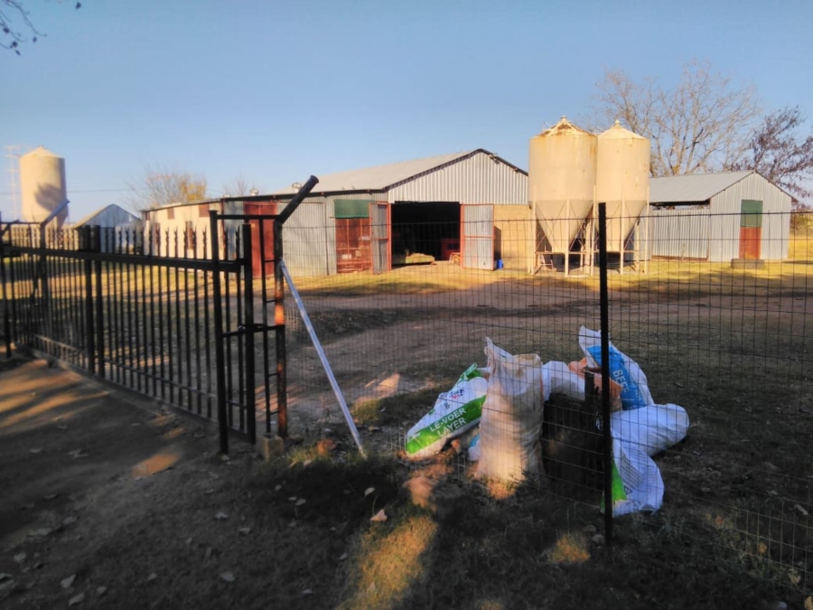 8 Bedroom Property for Sale in Dundee KwaZulu-Natal