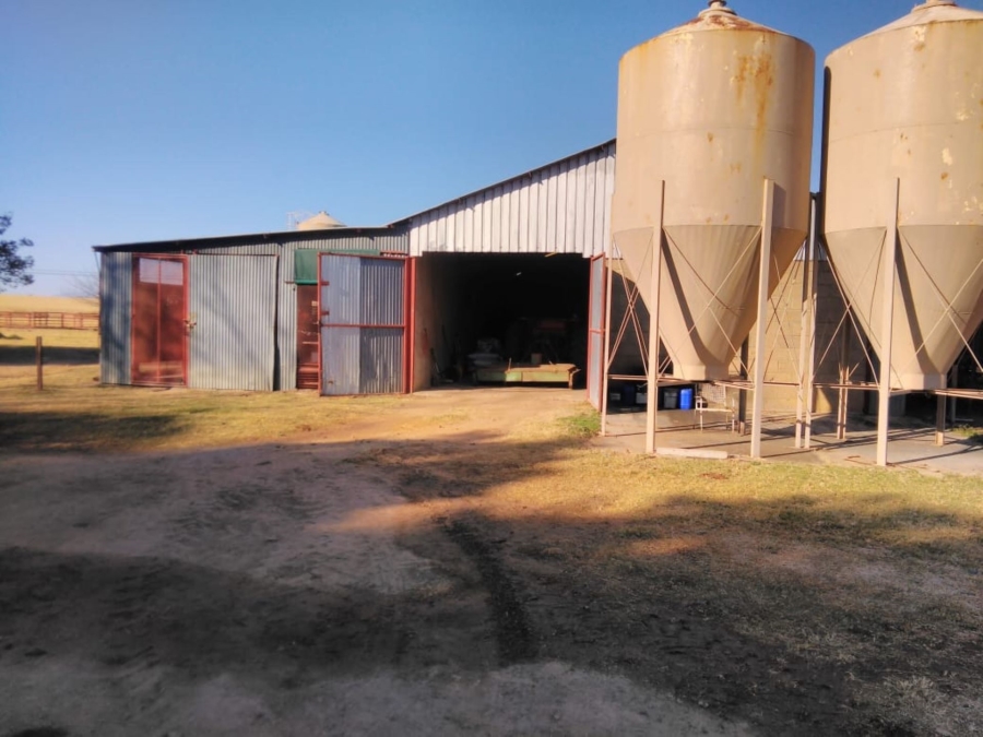 8 Bedroom Property for Sale in Dundee KwaZulu-Natal