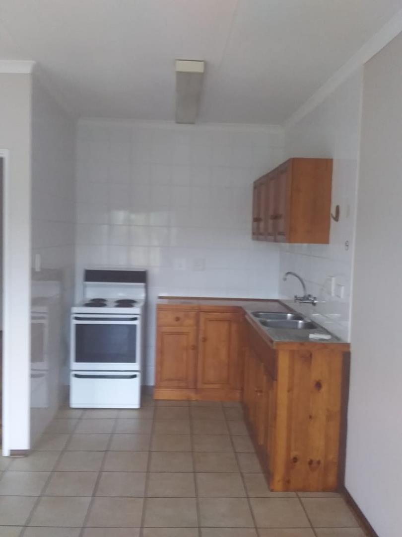 To Let 1 Bedroom Property for Rent in Veld En Vlei KwaZulu-Natal