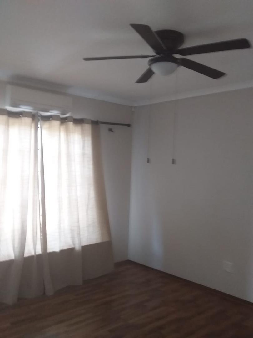 To Let 1 Bedroom Property for Rent in Veld En Vlei KwaZulu-Natal