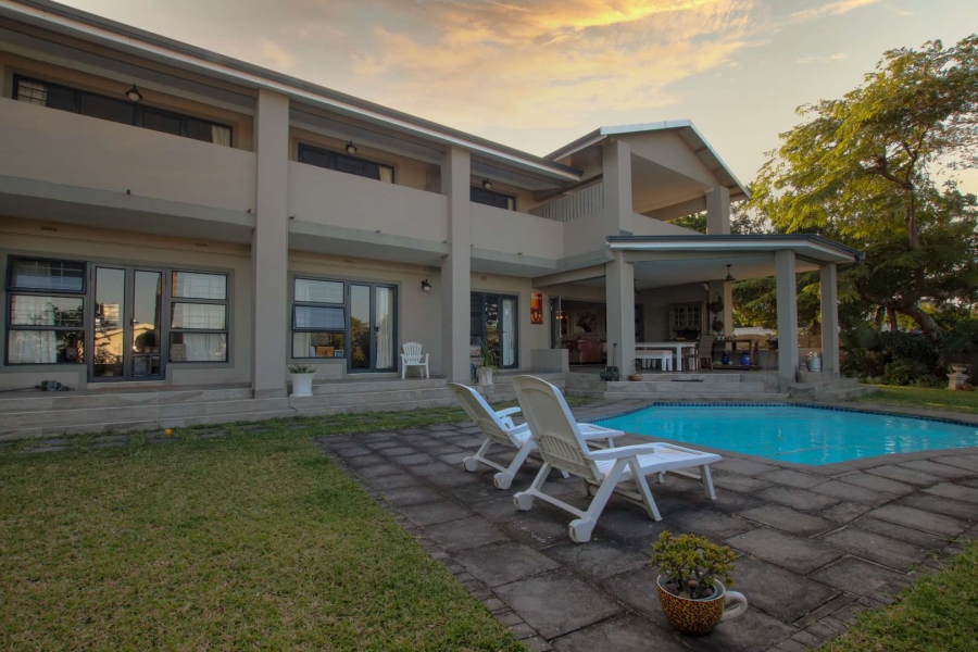 8 Bedroom Property for Sale in Umhlanga KwaZulu-Natal