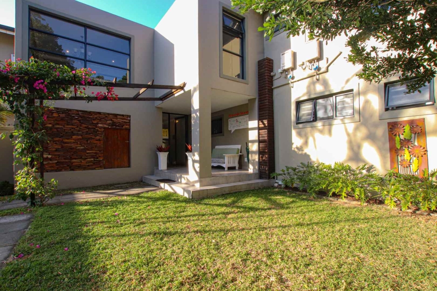 8 Bedroom Property for Sale in Umhlanga KwaZulu-Natal