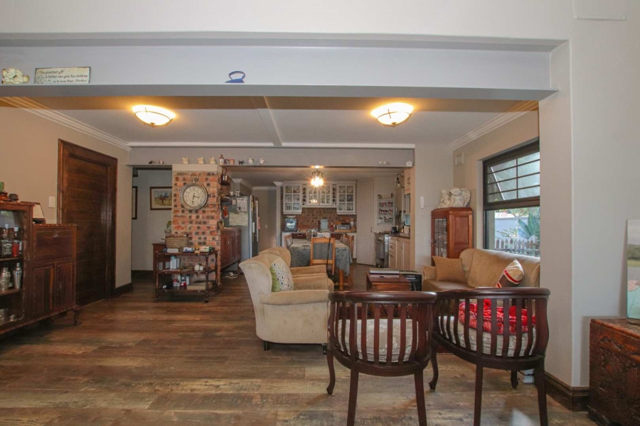 8 Bedroom Property for Sale in Umhlanga KwaZulu-Natal