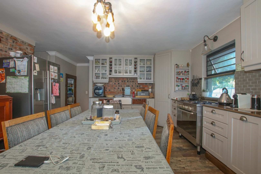 8 Bedroom Property for Sale in Umhlanga KwaZulu-Natal