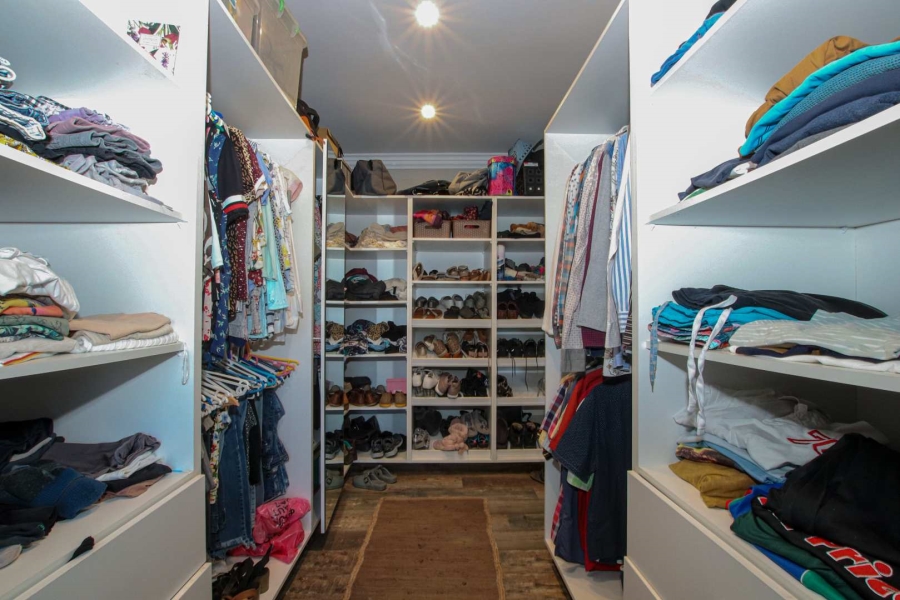 8 Bedroom Property for Sale in Umhlanga KwaZulu-Natal