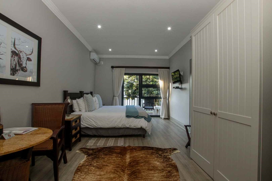 8 Bedroom Property for Sale in Umhlanga KwaZulu-Natal