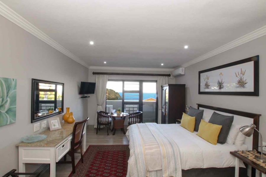 8 Bedroom Property for Sale in Umhlanga KwaZulu-Natal