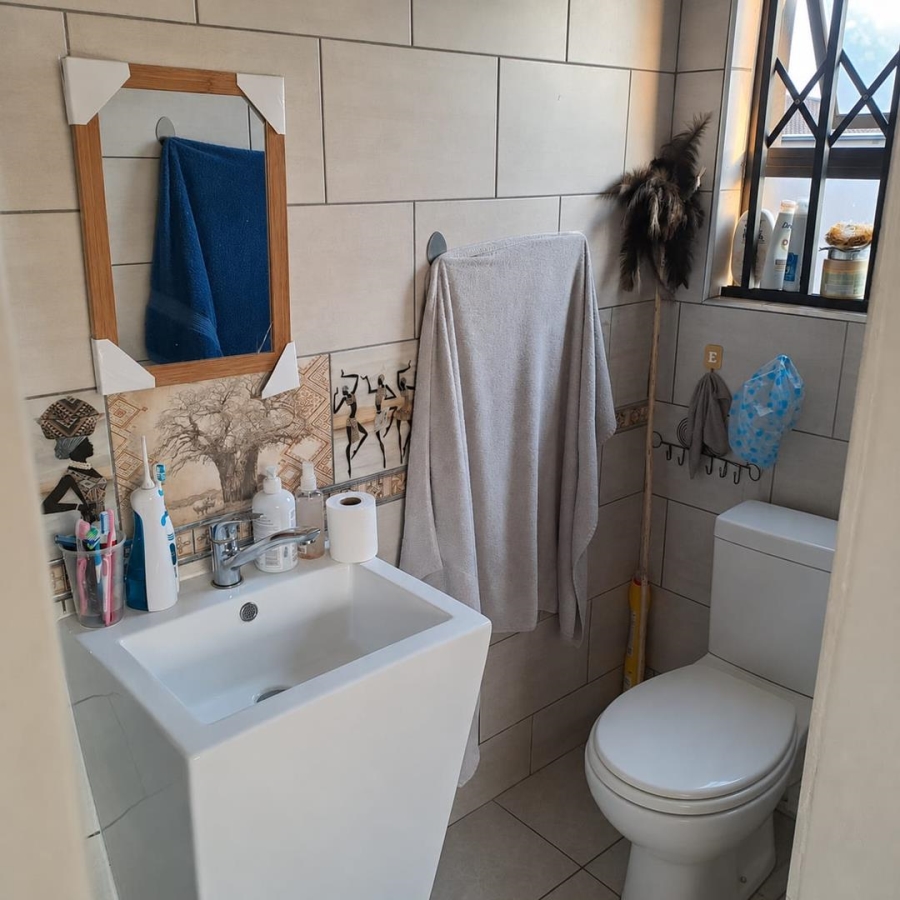 2 Bedroom Property for Sale in Arboretum KwaZulu-Natal