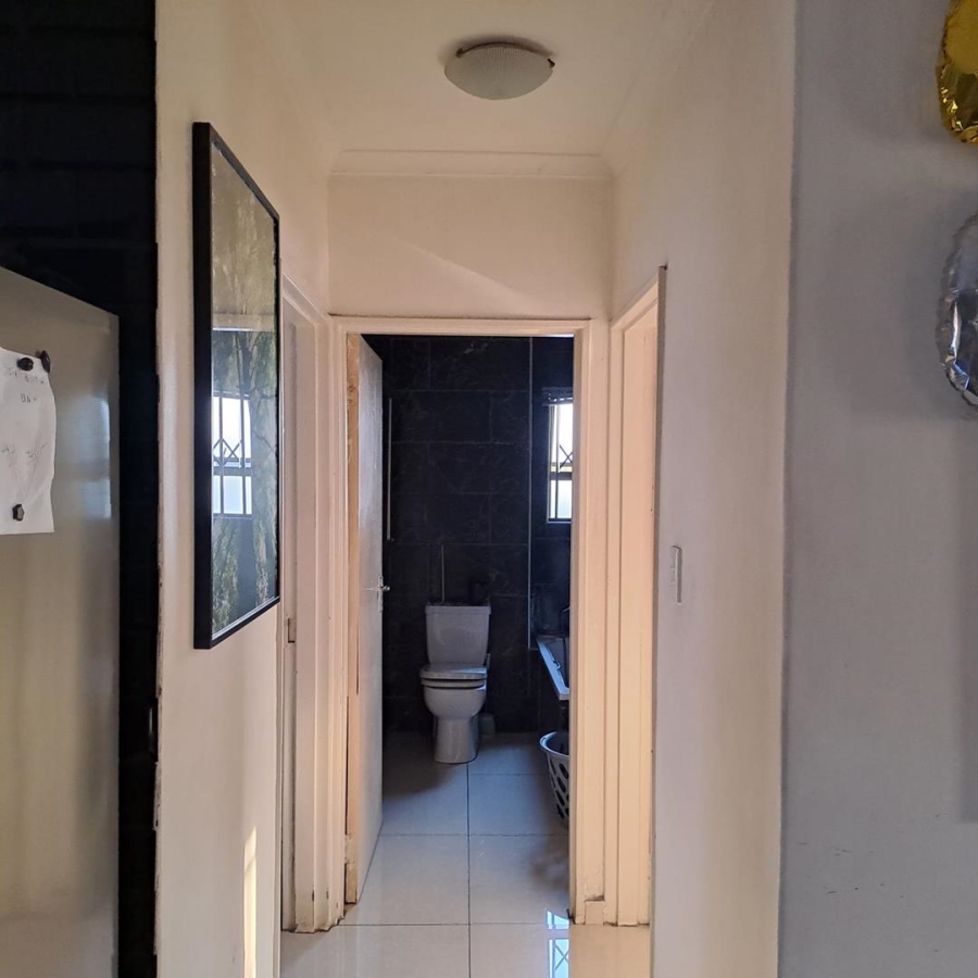 2 Bedroom Property for Sale in Arboretum KwaZulu-Natal