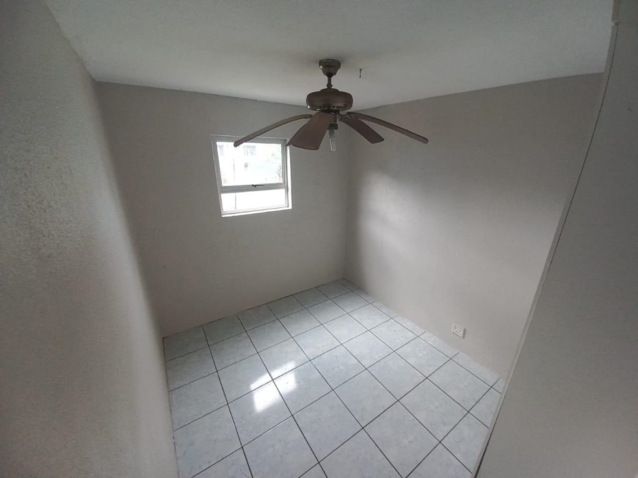 To Let 1 Bedroom Property for Rent in Meer En See KwaZulu-Natal