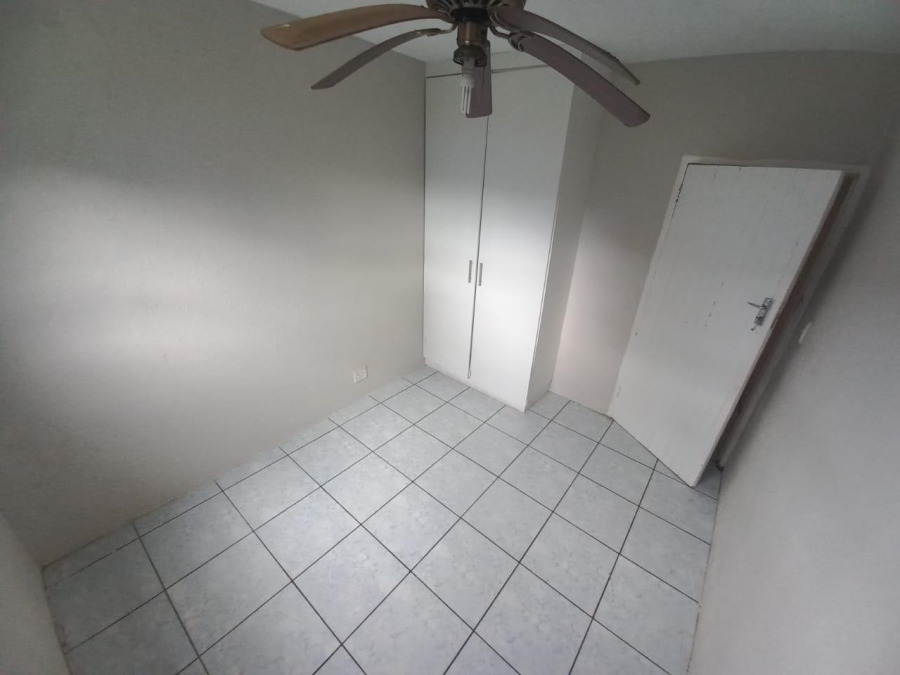 To Let 1 Bedroom Property for Rent in Meer En See KwaZulu-Natal