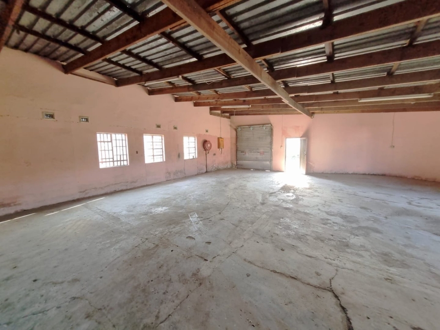 To Let Commercial Property for Rent in Stanger Industrial KwaZulu-Natal