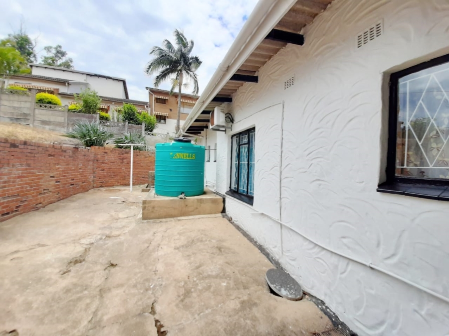 3 Bedroom Property for Sale in Ocean View KwaZulu-Natal