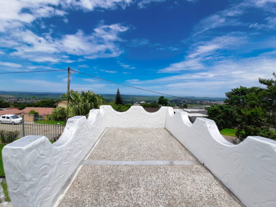 3 Bedroom Property for Sale in Ocean View KwaZulu-Natal