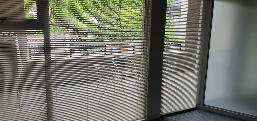 To Let Commercial Property for Rent in Umhlanga Ridge KwaZulu-Natal