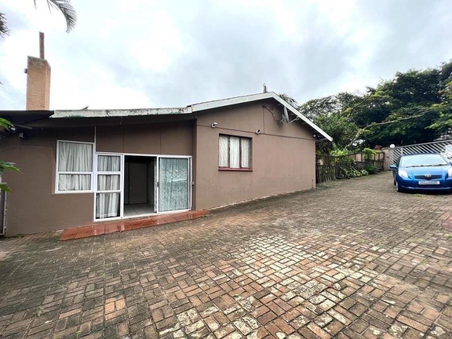 4 Bedroom Property for Sale in St Michaels On Sea KwaZulu-Natal