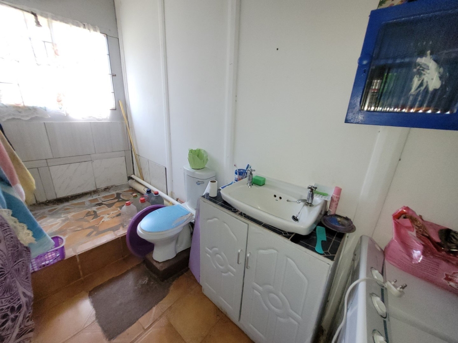 3 Bedroom Property for Sale in Umtentweni KwaZulu-Natal