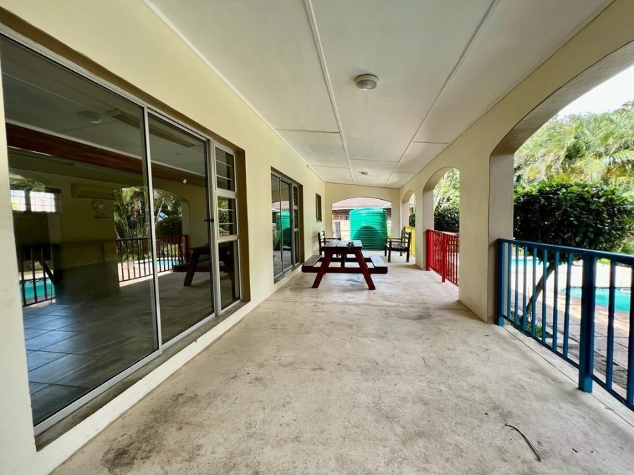 2 Bedroom Property for Sale in Uvongo KwaZulu-Natal