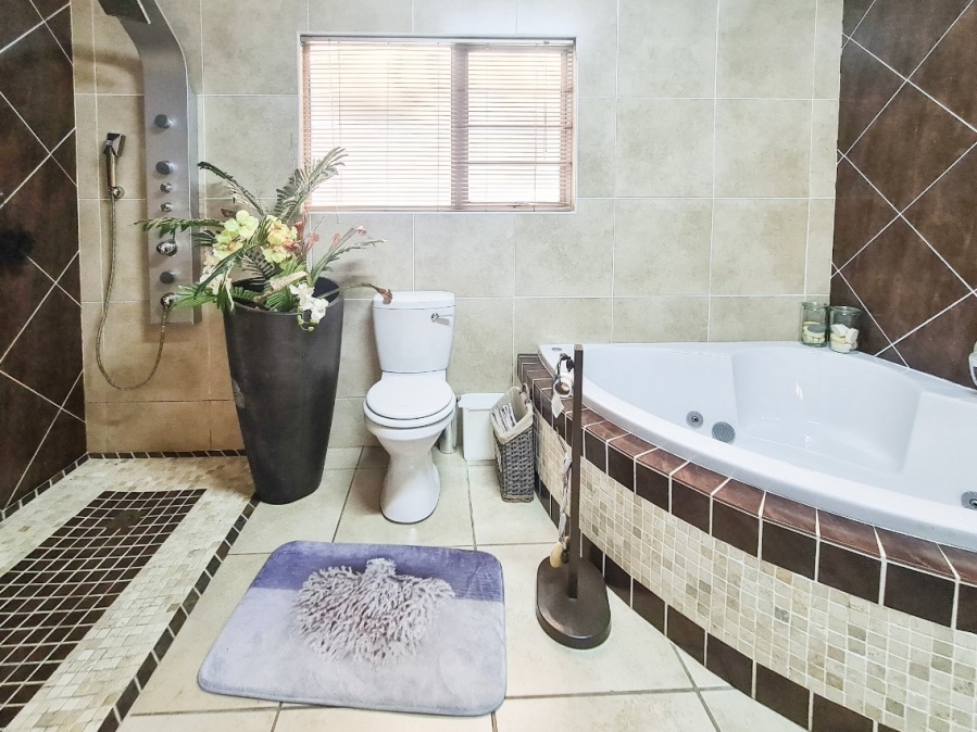 Commercial Property for Sale in Margate KwaZulu-Natal