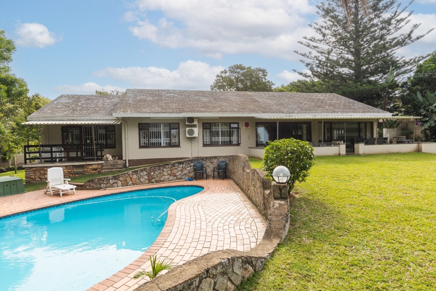 3 Bedroom Property for Sale in St Michaels On Sea KwaZulu-Natal