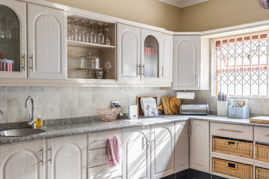 3 Bedroom Property for Sale in St Michaels On Sea KwaZulu-Natal