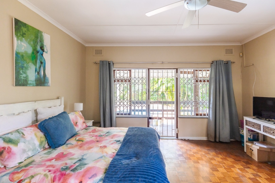 3 Bedroom Property for Sale in St Michaels On Sea KwaZulu-Natal