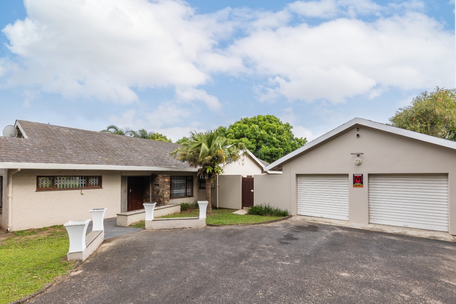 3 Bedroom Property for Sale in St Michaels On Sea KwaZulu-Natal