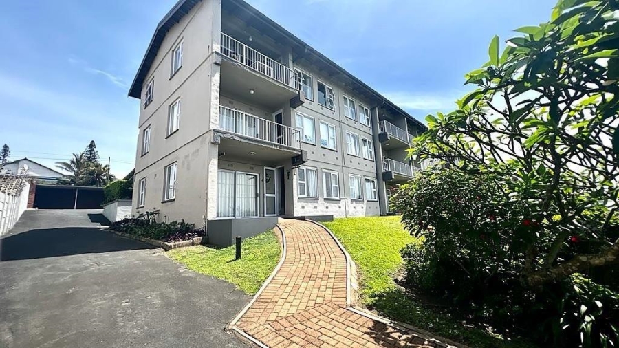 2 Bedroom Property for Sale in Uvongo KwaZulu-Natal