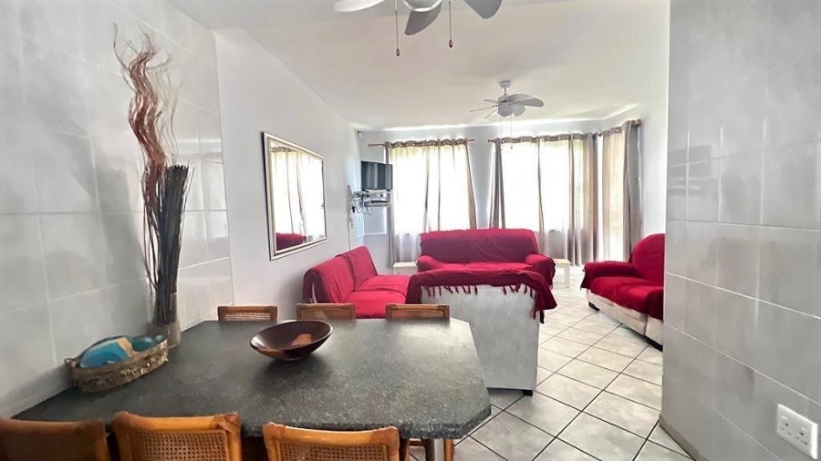2 Bedroom Property for Sale in Uvongo KwaZulu-Natal