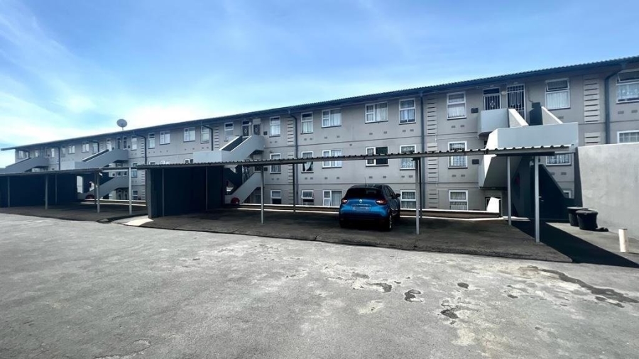 2 Bedroom Property for Sale in Uvongo KwaZulu-Natal