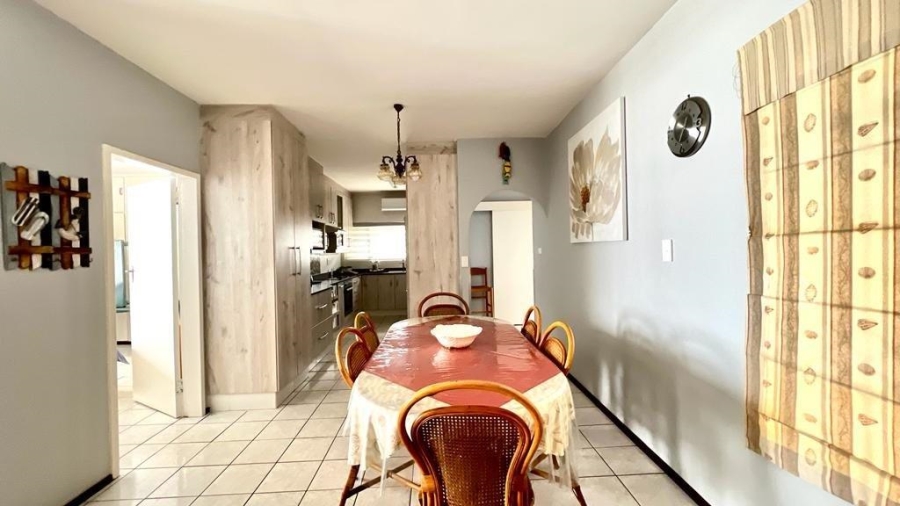 3 Bedroom Property for Sale in Manaba Beach KwaZulu-Natal