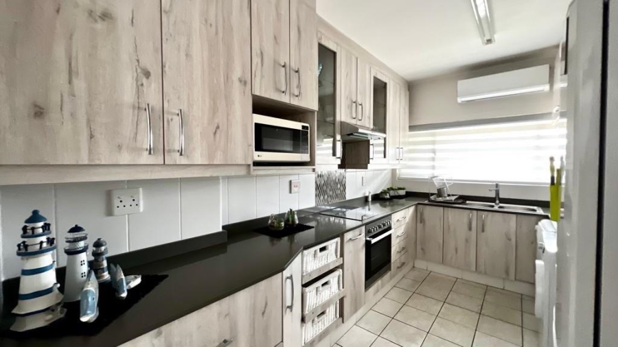 3 Bedroom Property for Sale in Manaba Beach KwaZulu-Natal