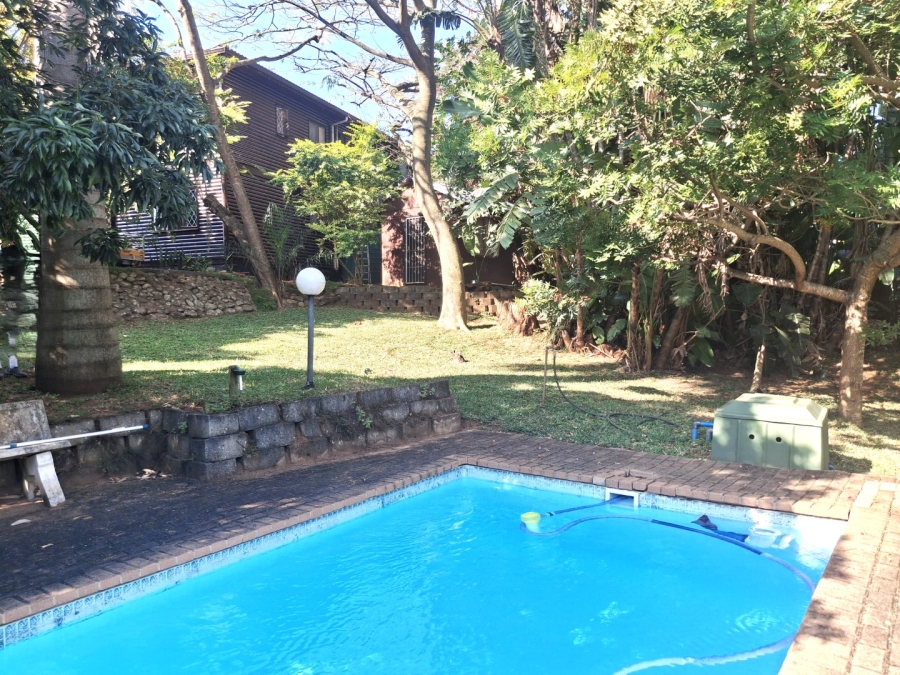 5 Bedroom Property for Sale in Marina Beach KwaZulu-Natal