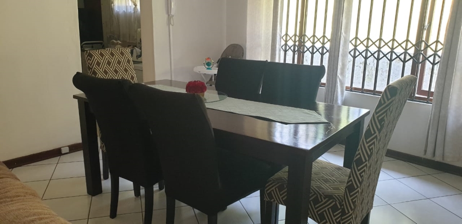 4 Bedroom Property for Sale in Umtentweni KwaZulu-Natal