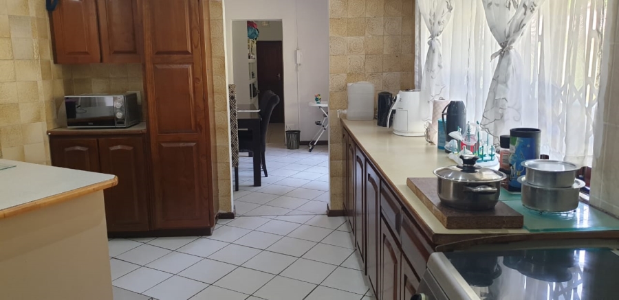 4 Bedroom Property for Sale in Umtentweni KwaZulu-Natal