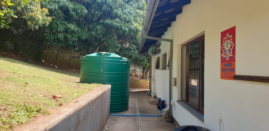 4 Bedroom Property for Sale in Umtentweni KwaZulu-Natal
