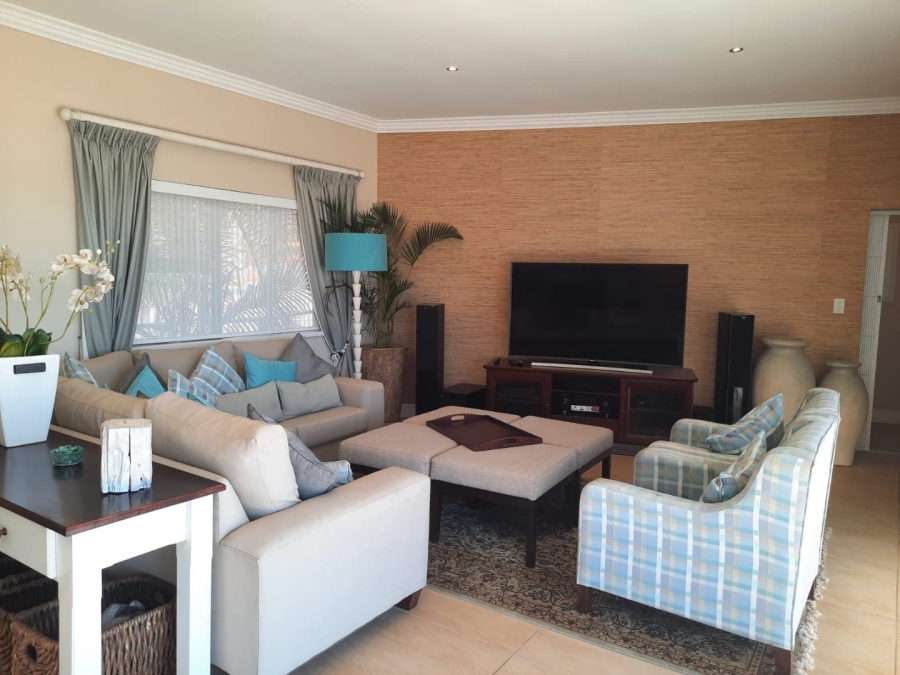 9 Bedroom Property for Sale in Southbroom KwaZulu-Natal