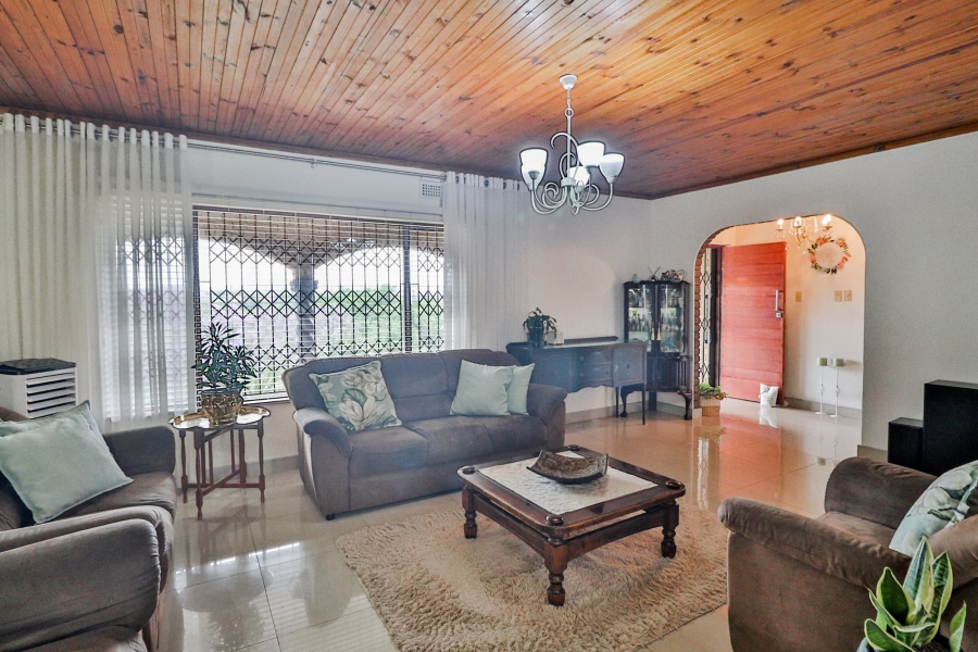 4 Bedroom Property for Sale in Sherwood KwaZulu-Natal