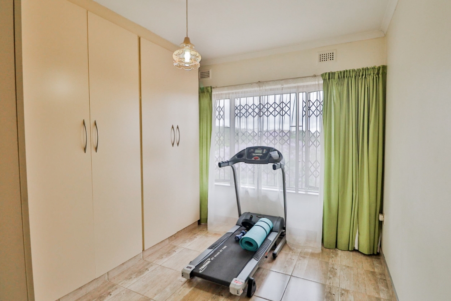 4 Bedroom Property for Sale in Sherwood KwaZulu-Natal