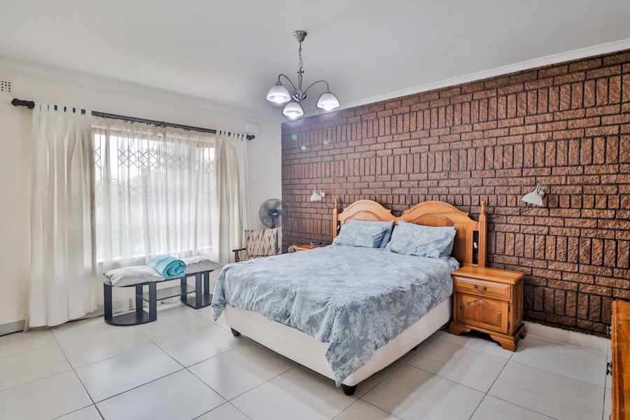 4 Bedroom Property for Sale in Sherwood KwaZulu-Natal