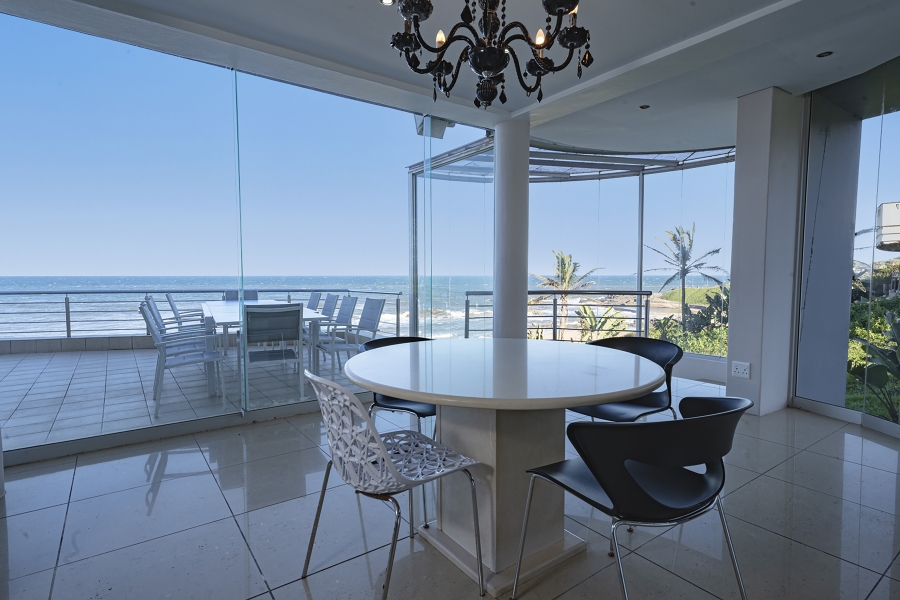 5 Bedroom Property for Sale in Tinley Manor KwaZulu-Natal