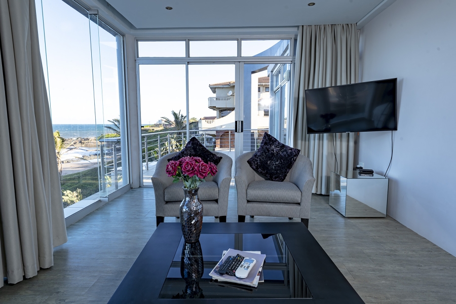 5 Bedroom Property for Sale in Tinley Manor KwaZulu-Natal