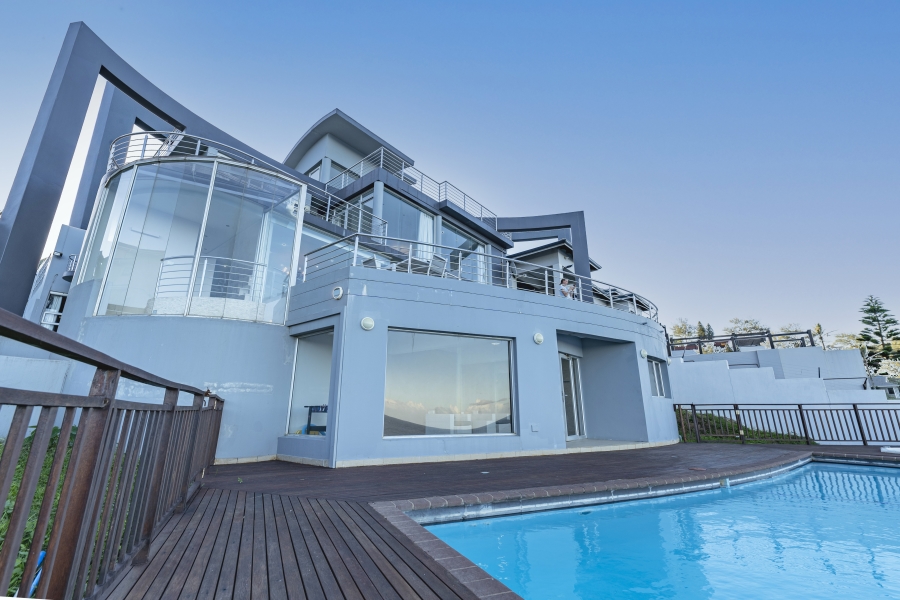 5 Bedroom Property for Sale in Tinley Manor KwaZulu-Natal
